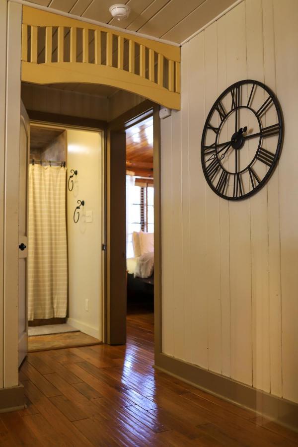 Historic Log Cabin #14 At Horse Creek Resort Rapid City Ngoại thất bức ảnh